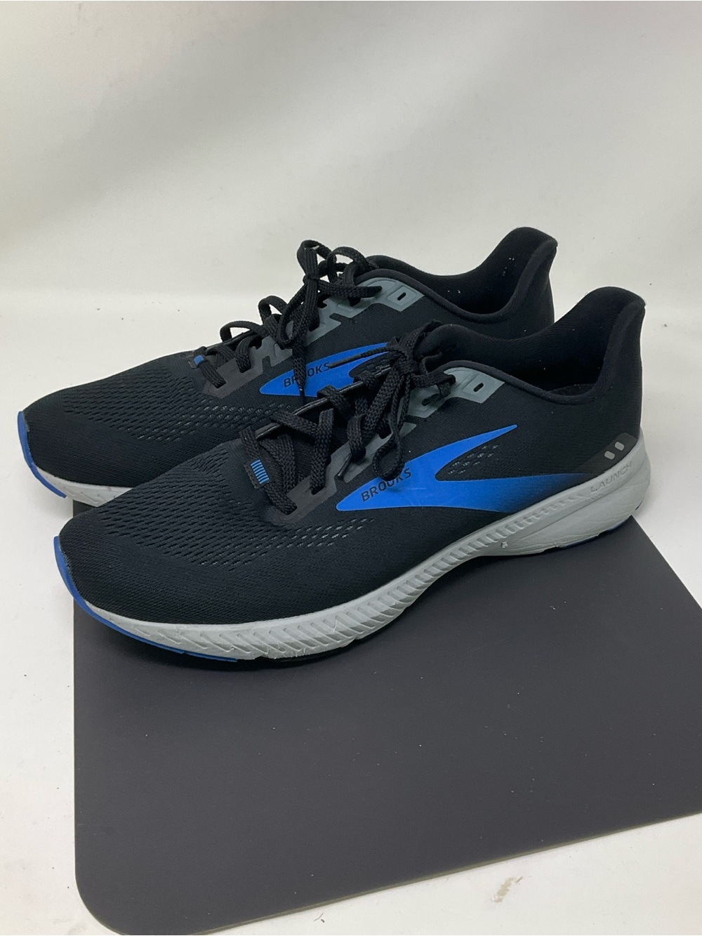 Brooks Men's Launch 8 Running Shoes size 13 wide